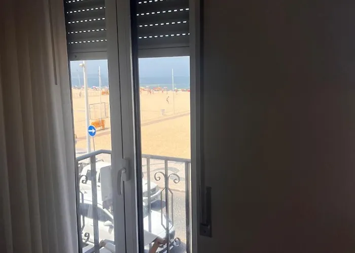 Apartment Flipflops Starfish